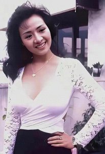 当年的香港性感女星叶子楣