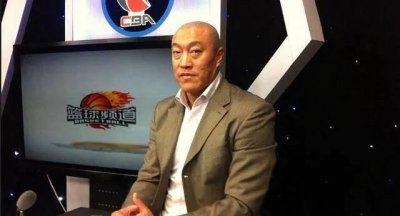 马健比较易建联如何?马健:易建联的篮球智商不如我好