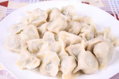 羊肉饺子这样调馅太好吃了,不膻不腥,鲜香解馋,全家都爱吃