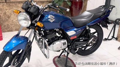 摩托界的“桑塔纳”,铃木钻豹125,集低油耗、高品质的通勤利器