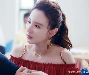 张乘乘的扮演者(有个人简介吗)