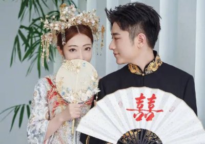 王以太演唱会上官宣当爸 现场直接请教育儿经验