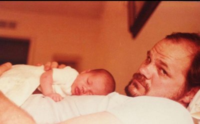 看完梅根王妃年轻时候的照片,你就明白她为什么能吸引哈里王子!