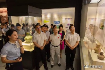 一起走进“新”中国客家博物馆