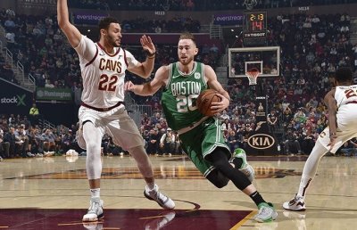 海伍德终于爆发砍39分!同样是断腿,保罗乔治为何恢复得那么快?