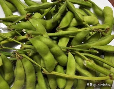 教你做水煮毛豆,香辣爽口,翠绿不发黑,比大排档做的还好吃