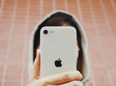 目前值得购买的3款小屏手机,堪称性能"小钢炮",你最爱哪款?