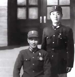 抗战期间,杂牌军出身的施中诚,为何能成为王牌74军第三任军长?