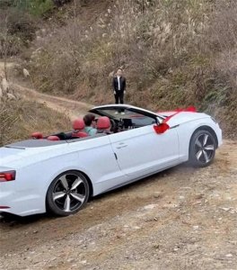 “50张”搞笑图片,专治不开心,你能坚持到第几图不笑?